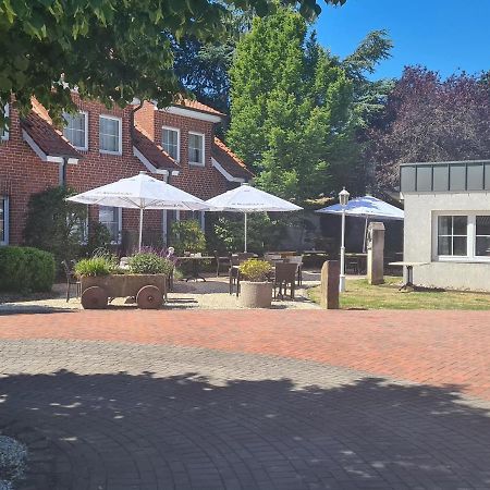 Landhotel & Restaurant Elkemann 아하우스 외부 사진